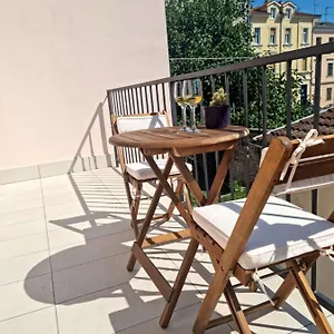 Central Studio Apartment Apartment